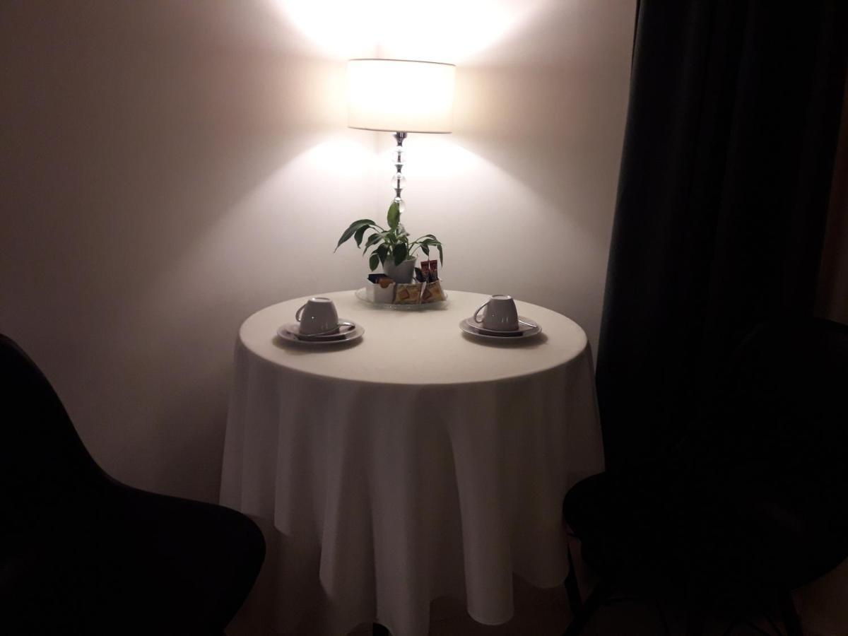 קליארי Guest Room Via Dei Passeri מראה חיצוני תמונה